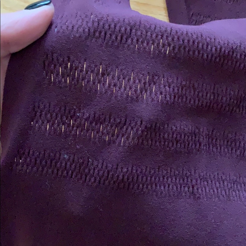 Lululemon - Picture 2 of 3